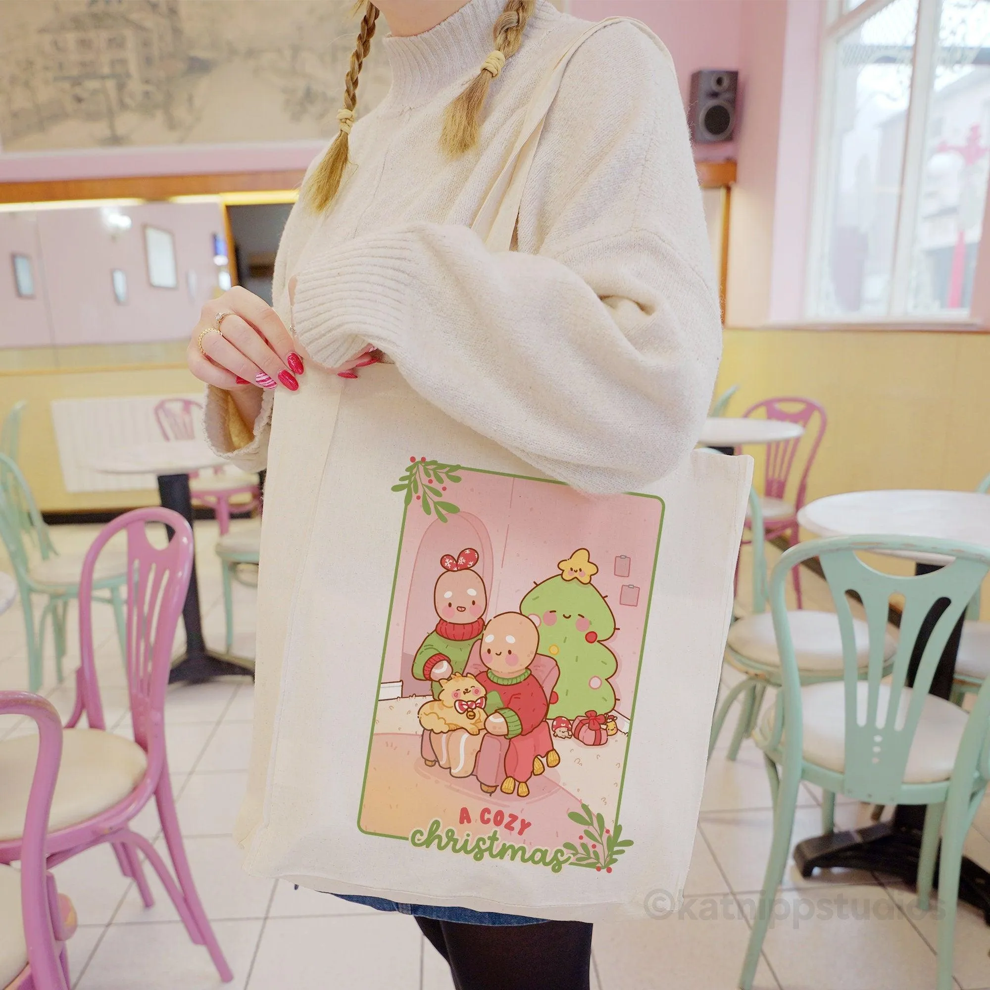 Gingie & Spice Christmas Tote Bag | Cozy Holiday Scene with Festive Friends | Eco-Friendly Accessory